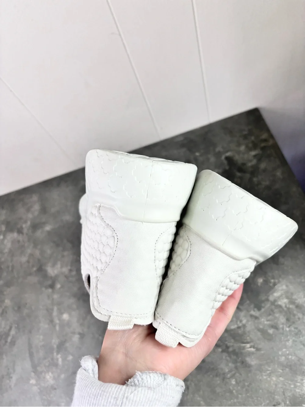 ECCO Women's White Therap Lace Sneaker Size EU 40/ US 9-9.5 athletic Athleisure